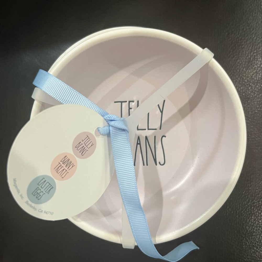 Rae Dunn Easter Treat Bowls - Picture 2 of 3